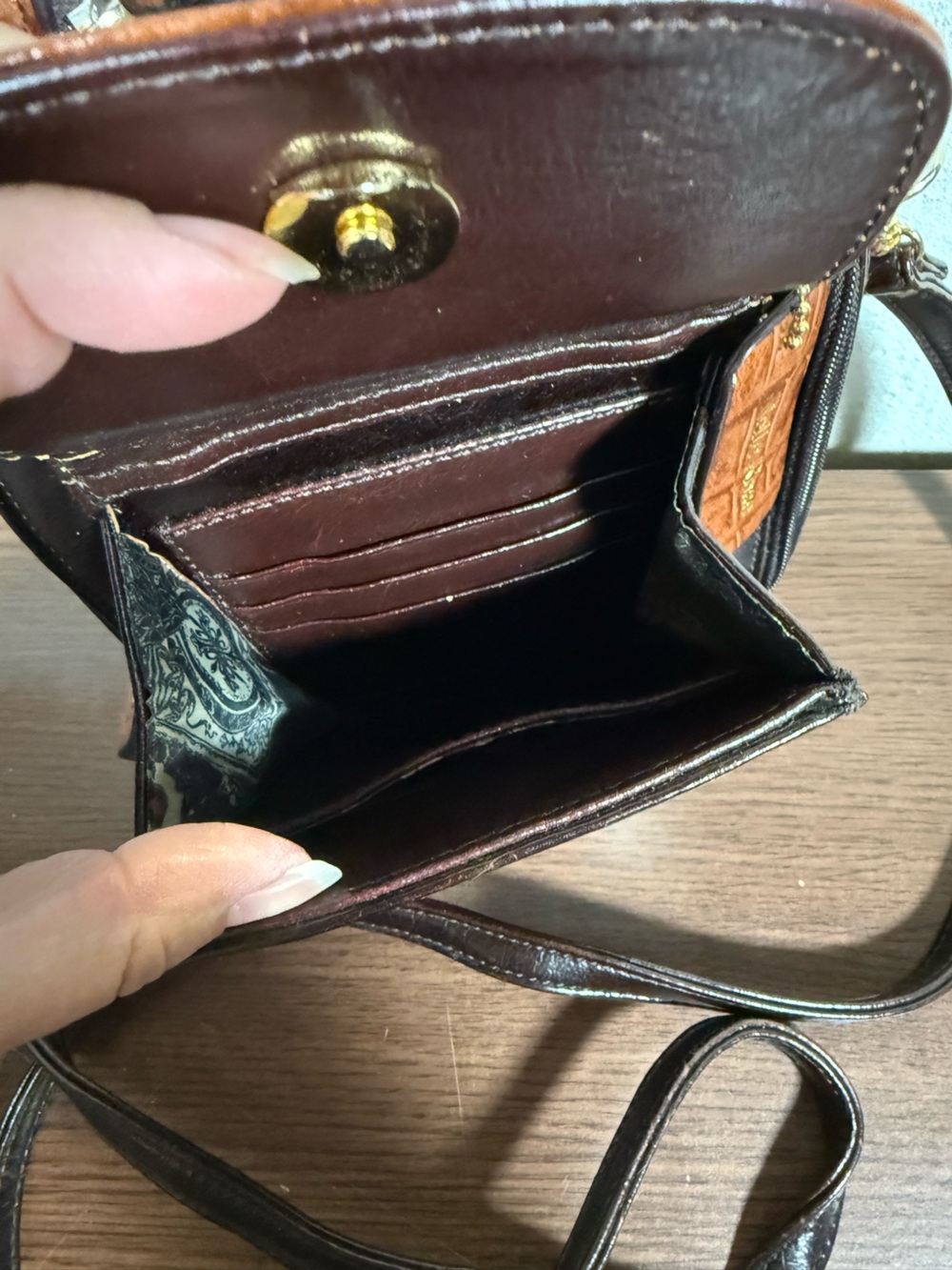 Vintage 80’s Belle Rose Crossbody Bag - Picture 3 of 7
